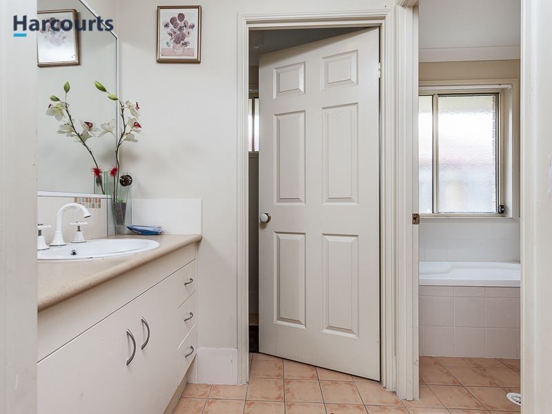 9 Middle Barten Court, Bray Park QLD 4500