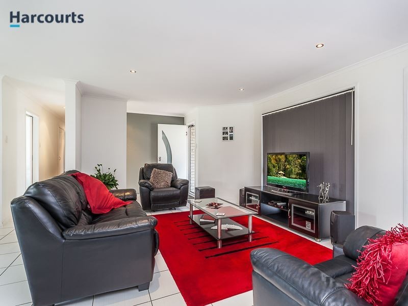 5 Alexander Crescent, Morayfield QLD 4506