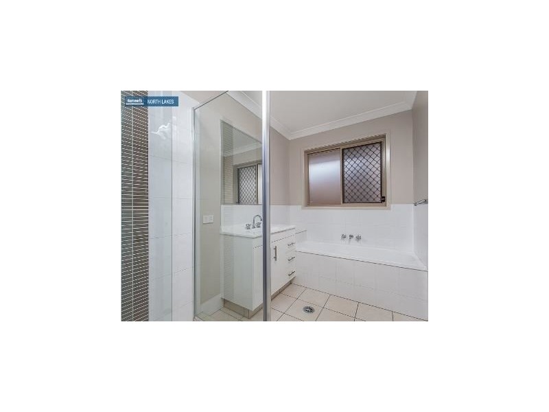 18 Edward Close, North Lakes QLD 4509