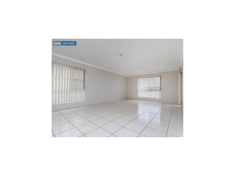 18 Edward Close, North Lakes QLD 4509