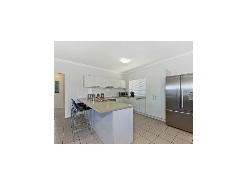 15 Echidna Parade, North Lakes QLD 4509