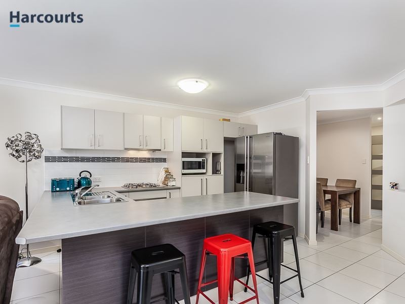 19 Nocturnal Promenade, Narangba QLD 4504