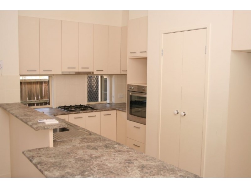 6 Possum Parade, North Lakes QLD 4509