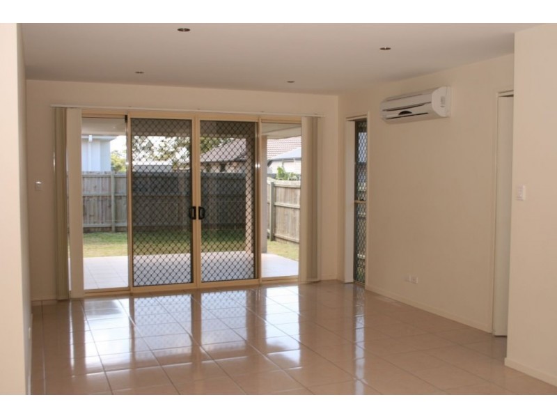 6 Possum Parade, North Lakes QLD 4509