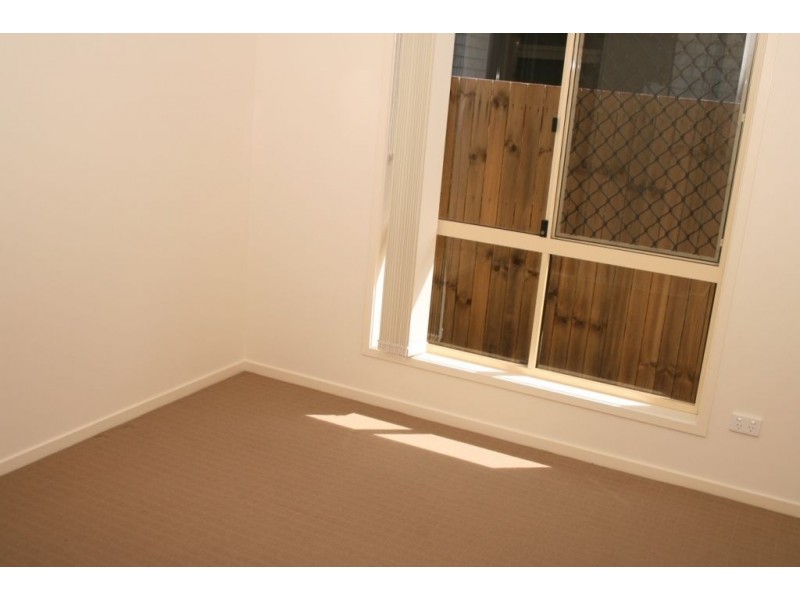 6 Possum Parade, North Lakes QLD 4509