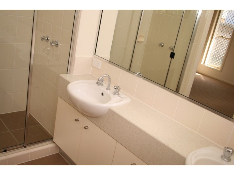 6 Possum Parade, North Lakes QLD 4509