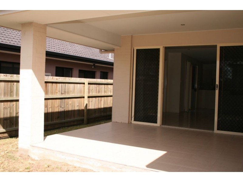 6 Possum Parade, North Lakes QLD 4509