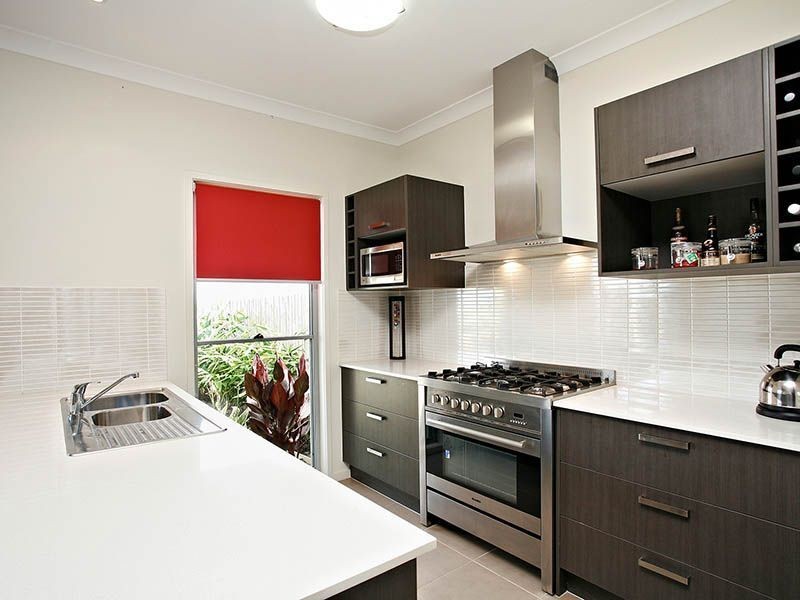 54 Menara Circuit, North Lakes QLD 4509