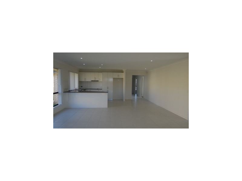 71 Willowleaf Circuit, Upper Caboolture QLD 4510