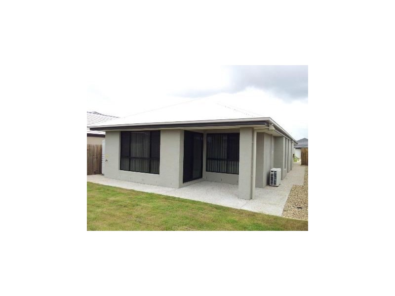 8 Portmarnock Street, North Lakes QLD 4509