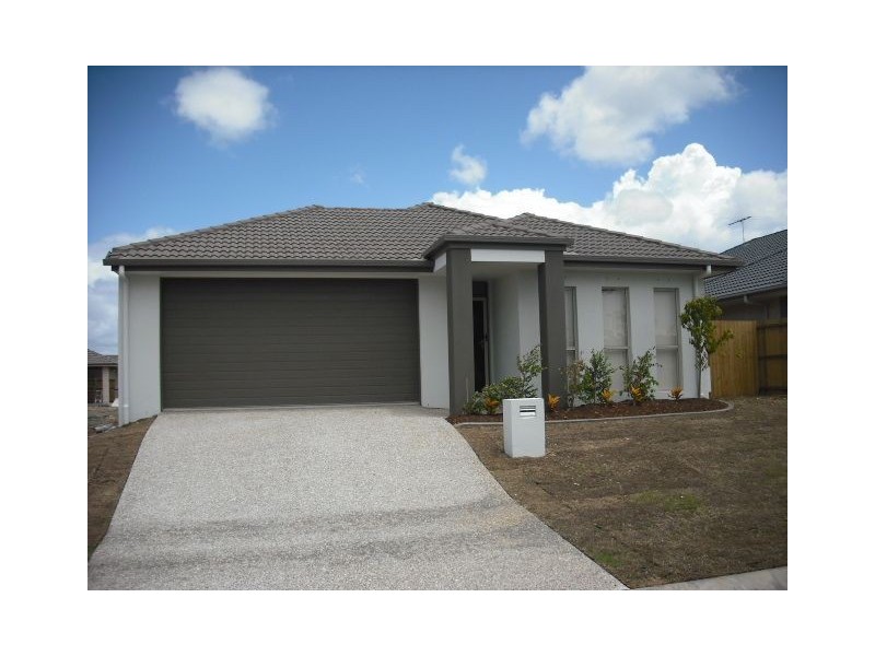27 Klien, North Lakes QLD 4509