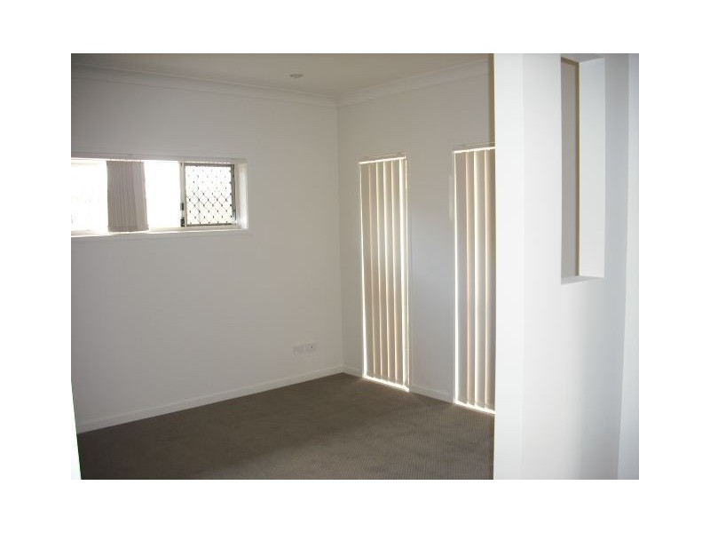 27 Klien, North Lakes QLD 4509