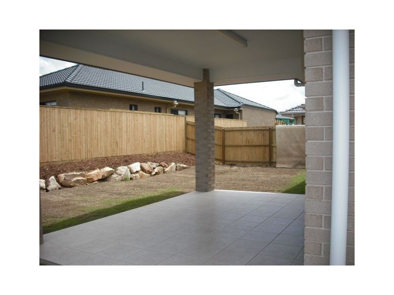27 Klien, North Lakes QLD 4509