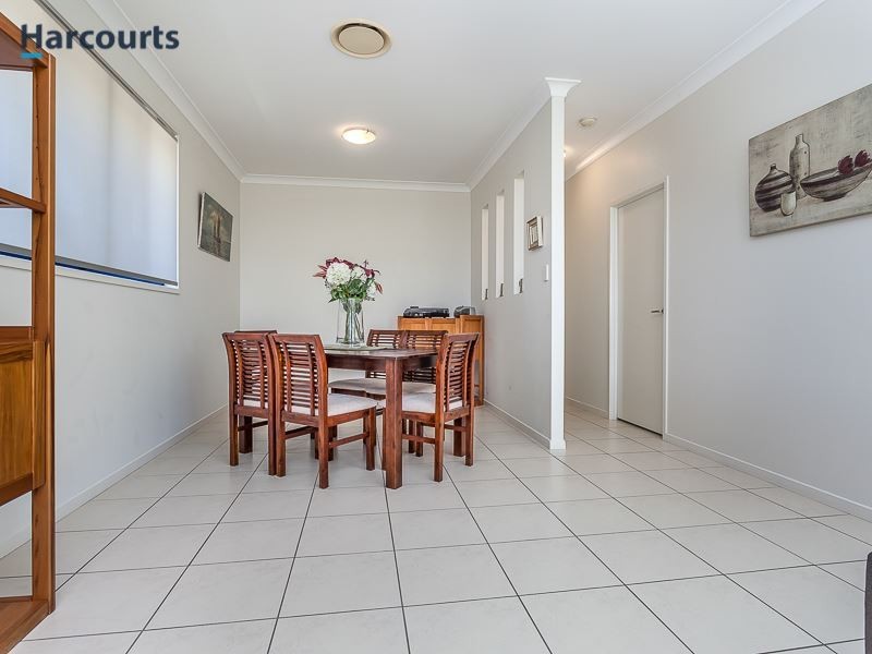 9 Millettia Close, North Lakes QLD 4509