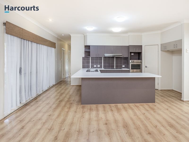 21 Douglas Circuit, North Lakes QLD 4509