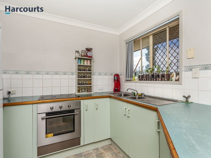 70 Ferrari Street, Lawnton QLD 4501