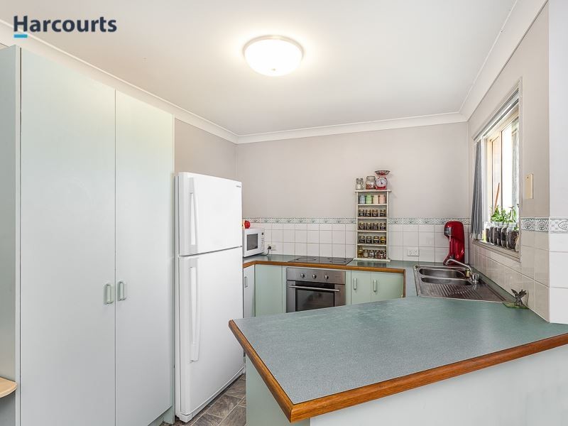 70 Ferrari Street, Lawnton QLD 4501