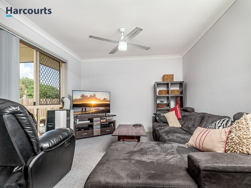 70 Ferrari Street, Lawnton QLD 4501