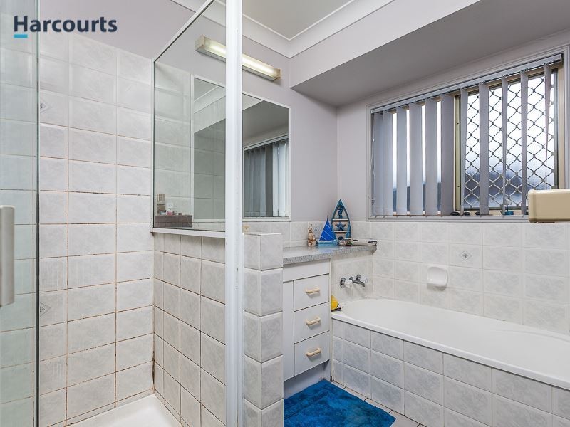 70 Ferrari Street, Lawnton QLD 4501