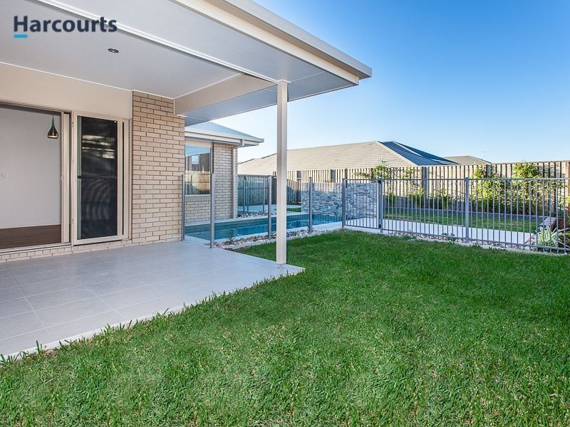 17 Markwell Crescent, Mango Hill QLD 4509