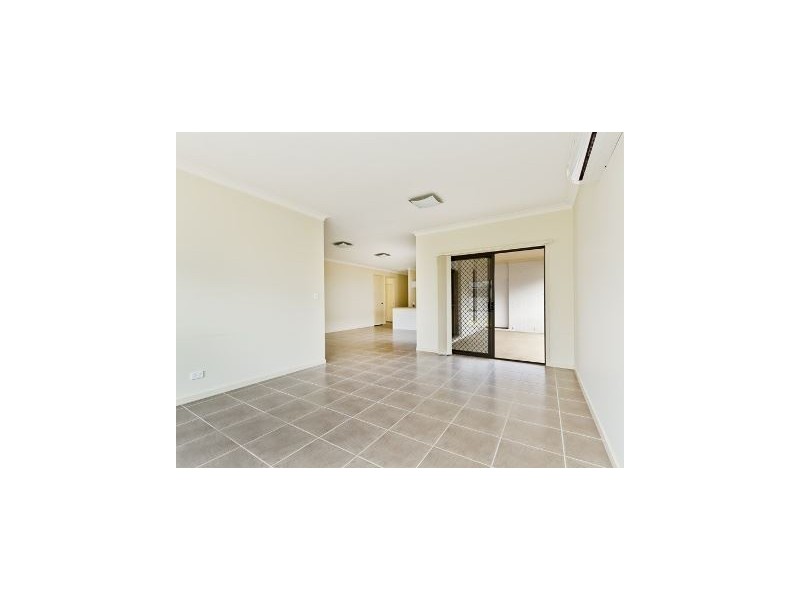 52 Langer Circuit, North Lakes QLD 4509