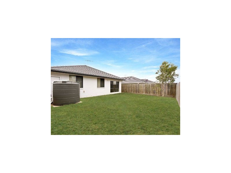 52 Langer Circuit, North Lakes QLD 4509