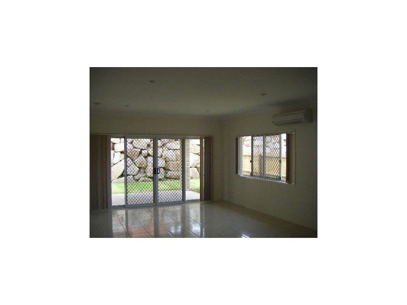 9 Morgan Street, North Lakes QLD 4509