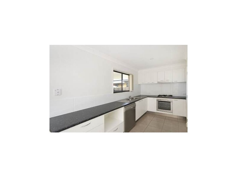 17 Madison Avenue, North Lakes QLD 4509