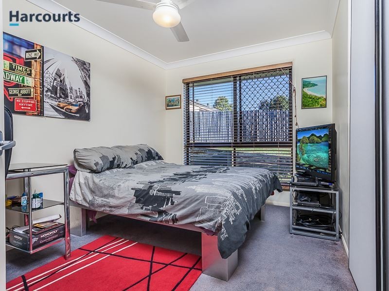 31 Whitfield Crescent, North Lakes QLD 4509