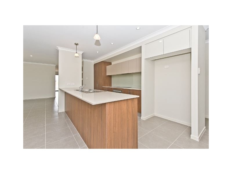 35 Gordon Crescent, Mango Hill QLD 4509