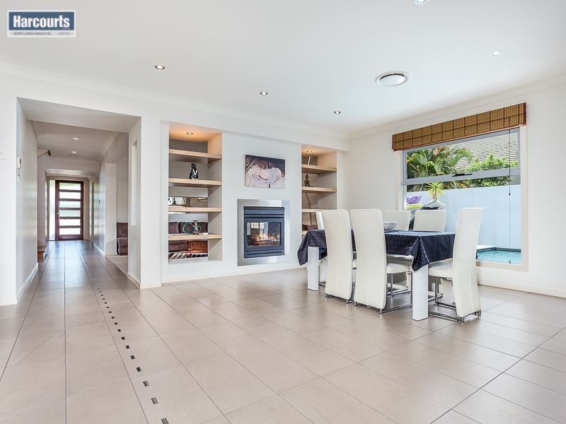 19 Elkington Circuit, North Lakes QLD 4509
