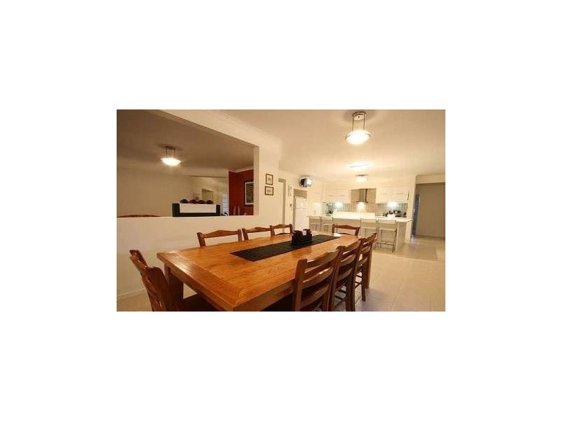 12 Riberry Court, North Lakes QLD 4509