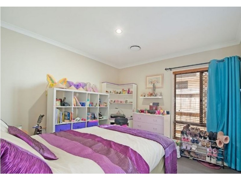 22 Troon Street, North Lakes QLD 4509