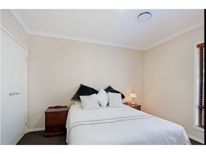 22 Troon Street, North Lakes QLD 4509