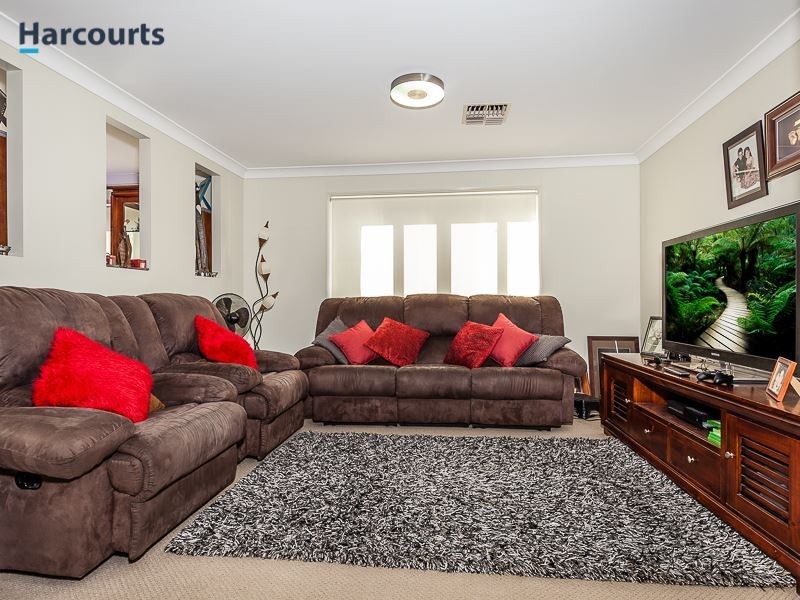 4 Armour Close, North Lakes QLD 4509