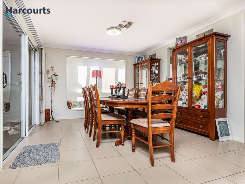 4 Armour Close, North Lakes QLD 4509