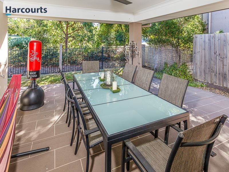 4 Armour Close, North Lakes QLD 4509