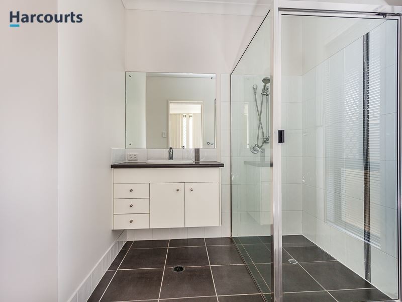 18 Possum Parade, North Lakes QLD 4509