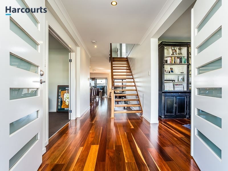 22 Coffey Court, Beachmere QLD 4510