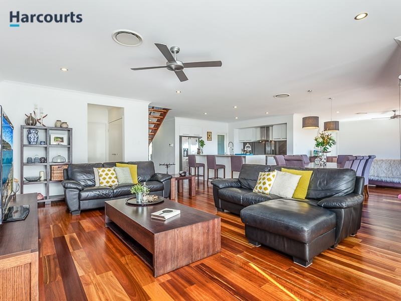 22 Coffey Court, Beachmere QLD 4510