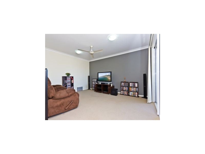 11 Carramar Street, Rothwell QLD 4022