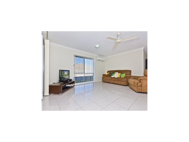 11 Carramar Street, Rothwell QLD 4022