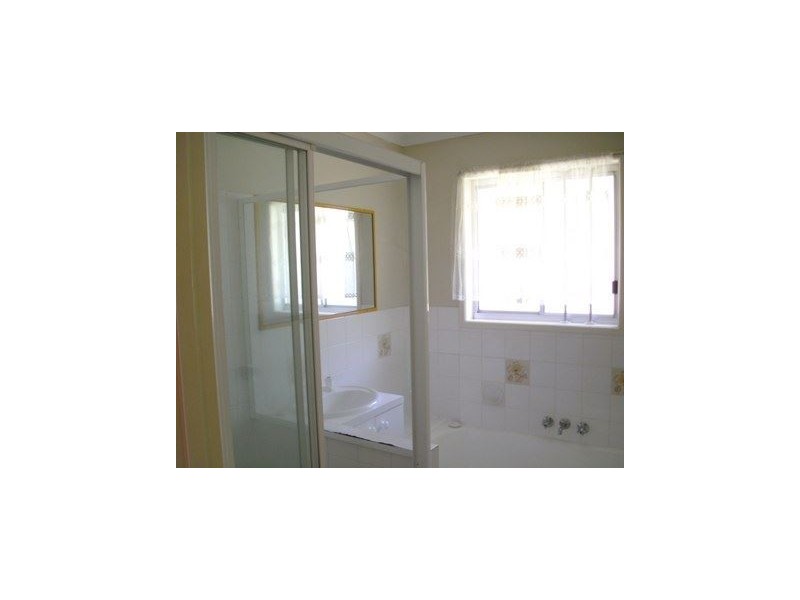 79 Beeville Road, Petrie QLD 4502