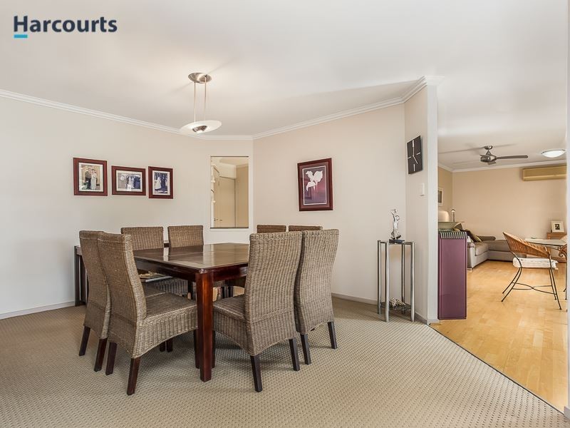 16 Songlark Court, Mango Hill QLD 4509