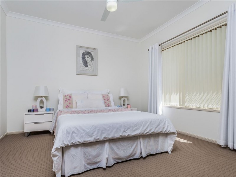 20 Echidna Parade, North Lakes QLD 4509