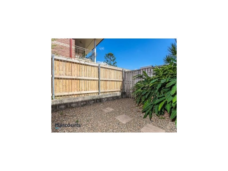 2/22 Mortimer Street, Caboolture QLD 4510