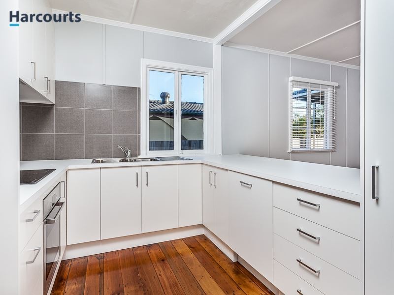 20 Andrew Street, Kallangur QLD 4503