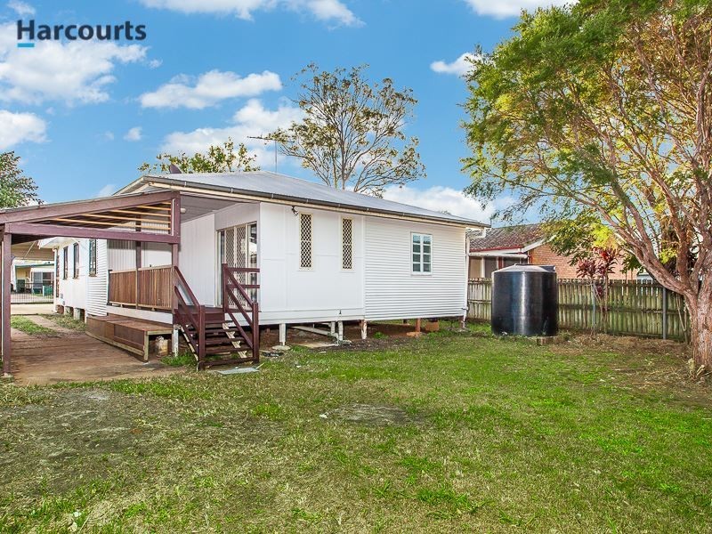20 Andrew Street, Kallangur QLD 4503