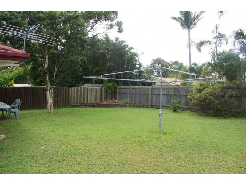 37 Melinda Court, Kallangur QLD 4503