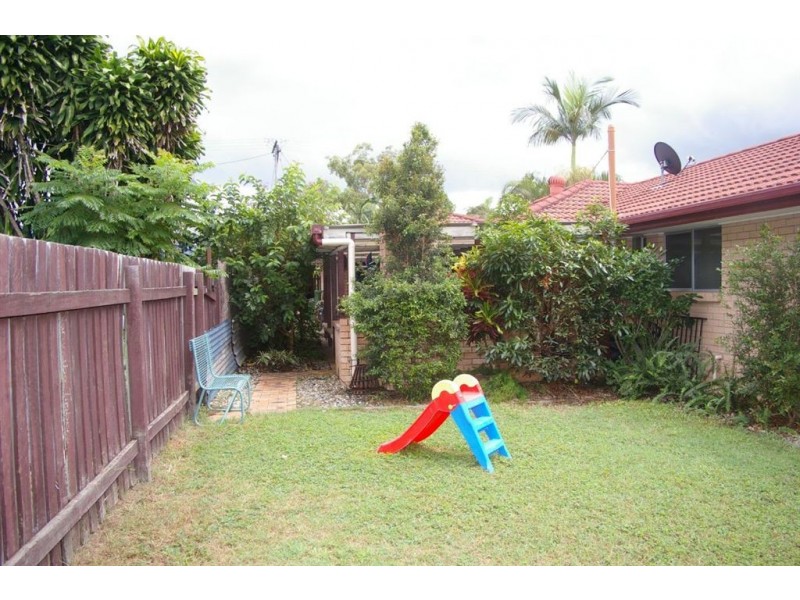 37 Melinda Court, Kallangur QLD 4503